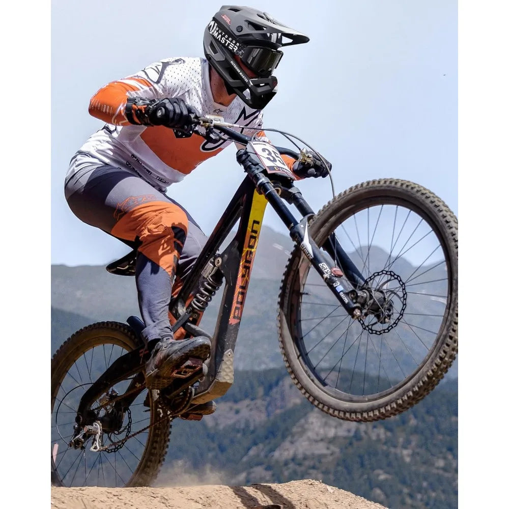 Full face mountain bike helmet , ventilated
