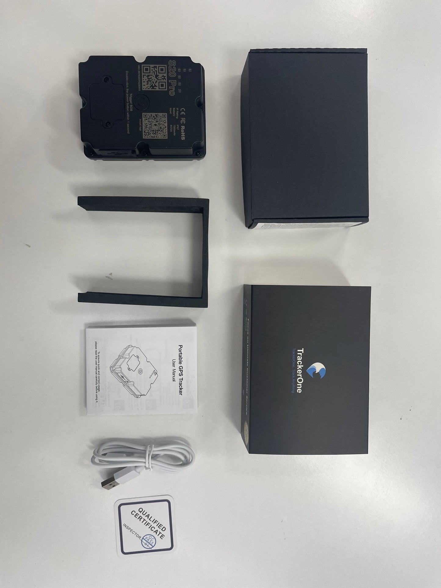 Real-time 30 Days Tracking 4G GPS Tracker